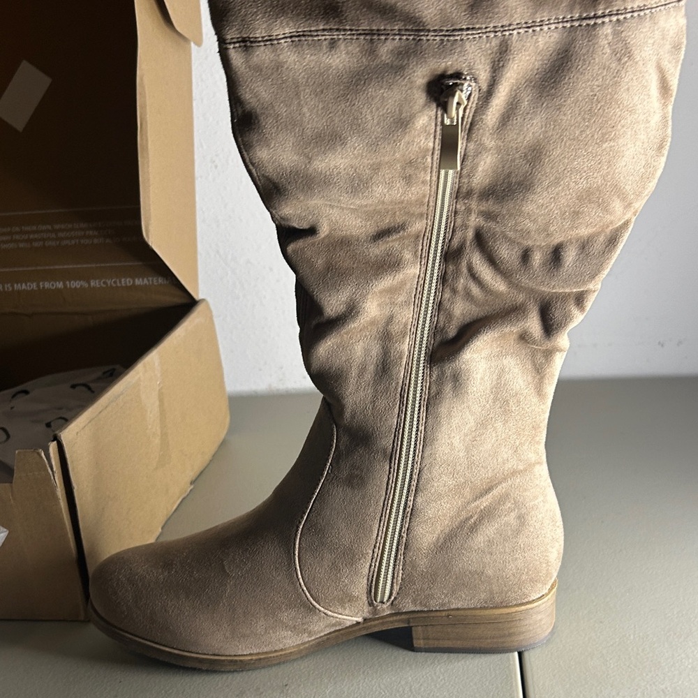 Women's Journee Collection Mount Wide Calf Over the Knee Boot SZ 9M WC